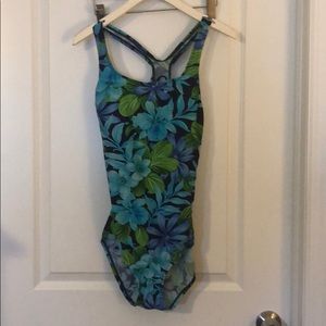 Speedo one piece size 12 bathing suit
